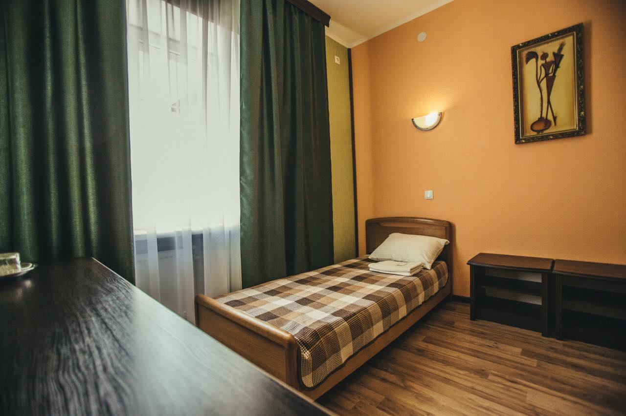 Almaz-Plus Poltava Buitenkant foto